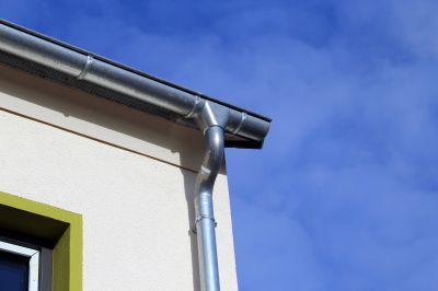 Commercial Gutter Service in Roseville, CA