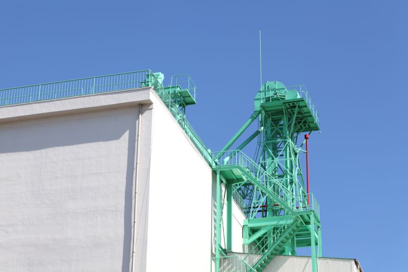Factory Gutter Installation in Sacramento, CA
