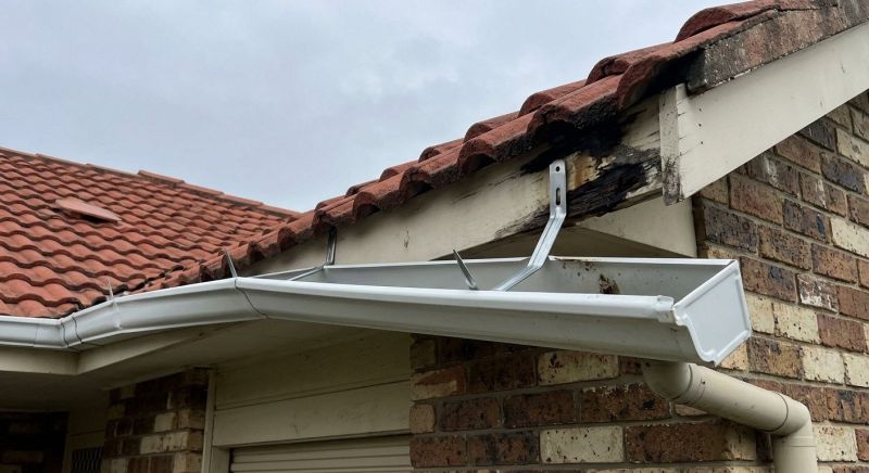 Gutter Reattachment in Sacramento, CA
